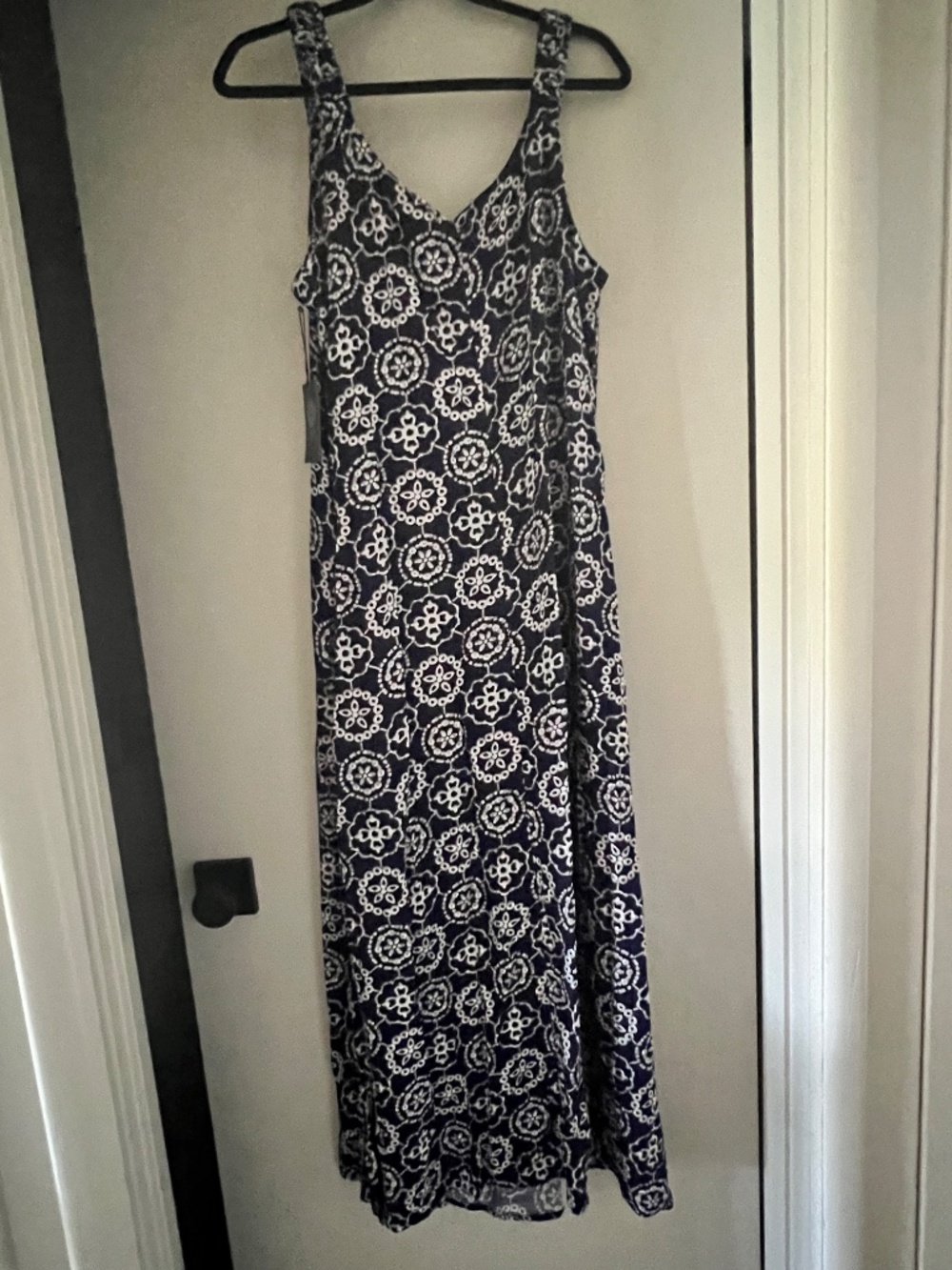 NWT Vince Camuto Navy White Geometric Tile Medallion Sleeveless Sundress Size M - Picture 3 of 6